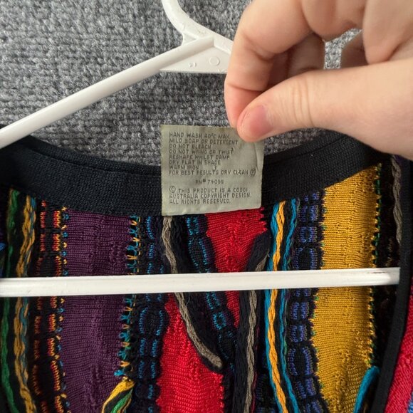 Coogi Medium Cotton Colorful Australia Knit Sweater Vest Sleeveless 3D ** - Picture 11 of 16